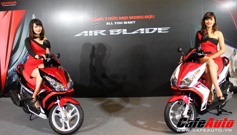 air-blade-125cc-2013-19.jpg