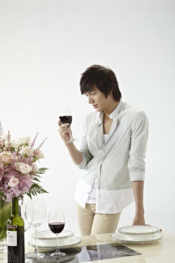 lee-min-ho-2014-11.jpg