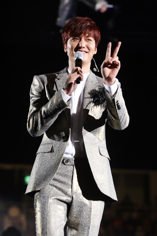 lee-min-ho-2014-9.jpg