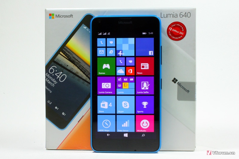 lumia-640-01.jpg