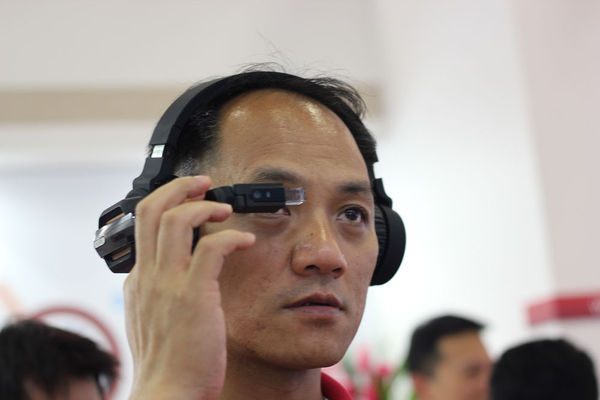 tai-nghe-thong-minh-sime-smart-headphones.jpg