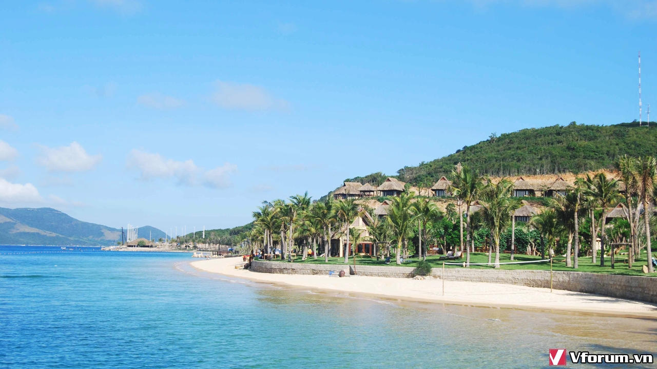 TOP 10 Bãi biển Nha Trang đẹp nhất chắc chắn phải đến 1 lần