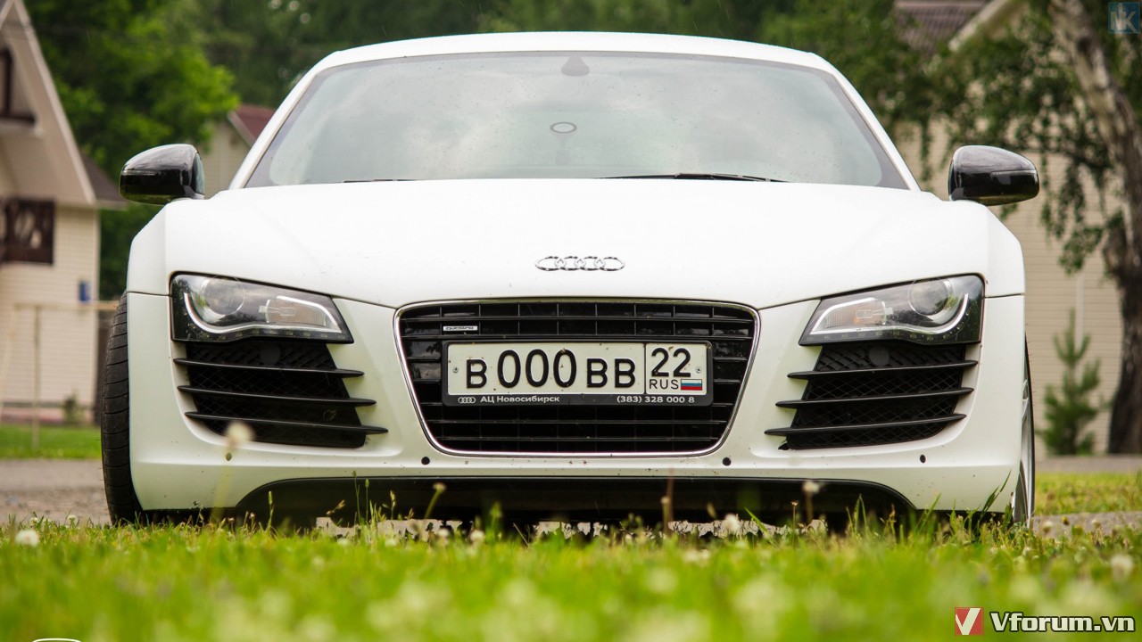 audi-white-car-wallpaper-1680x945.jpg