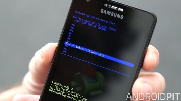 androdpit-galaxy-s2-factory-reset-confirm-w628.jpg