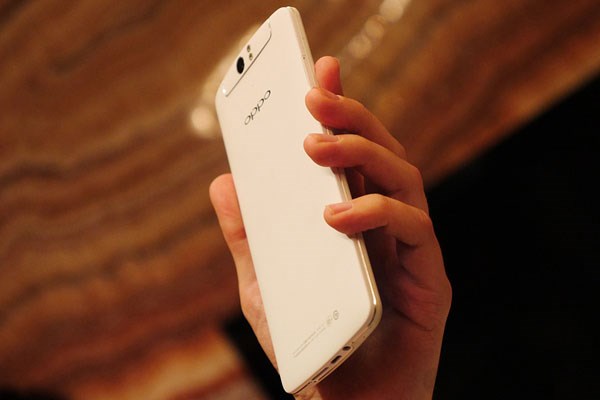 11-trieu-nen-mua-dien-thoai-nao-oppo-n1.jpg