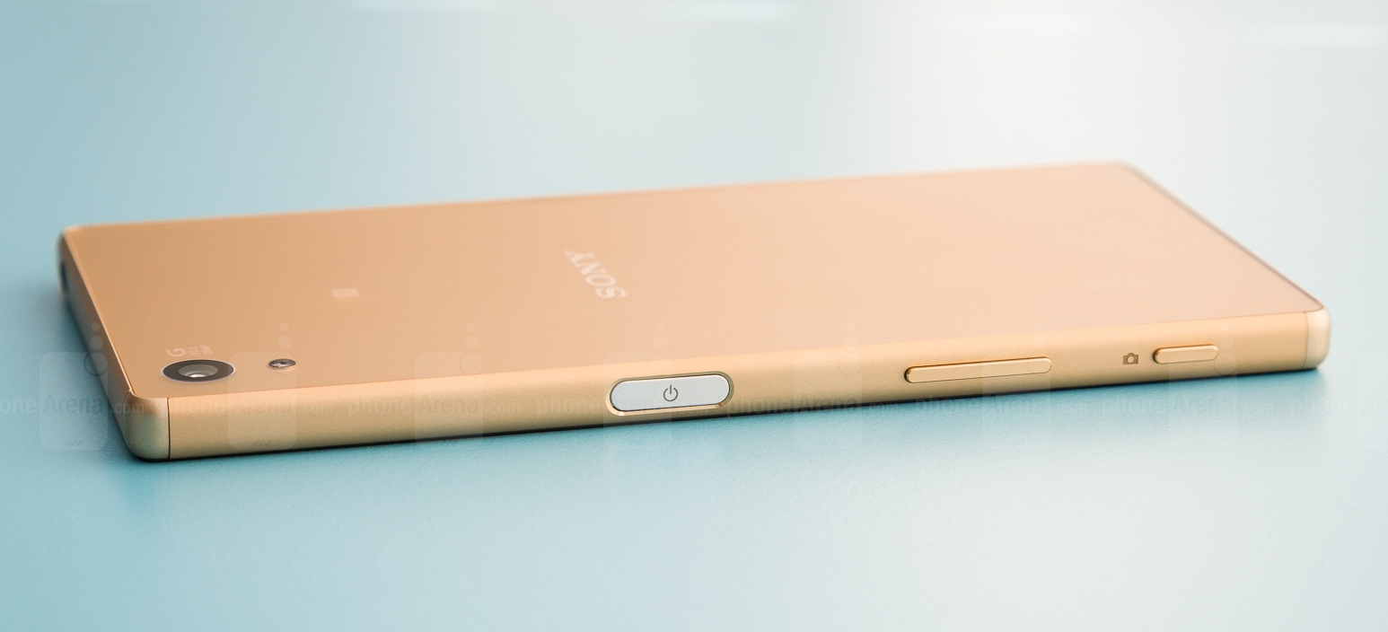 1-xperia-z6-lite.jpg