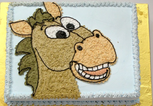 Bánh kem sinh nhật tạo hình con ngựa tuổi ngọ siêu đáng yêu tặng bé gái |  Bánh Kem Ngộ Nghĩnh