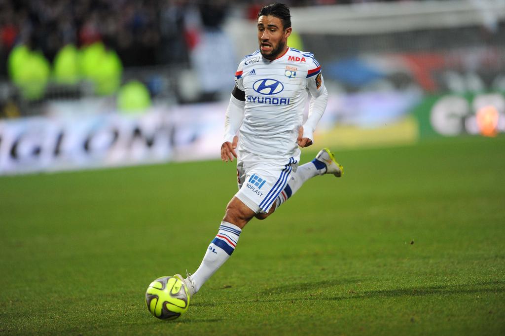 lacazette-out-fekir-rassure-les-supporters-de-l-ol-iconsport-jpt-110115-08-36-102593.jpg