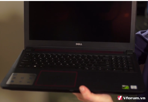 dell-inspiron-15-7000.png