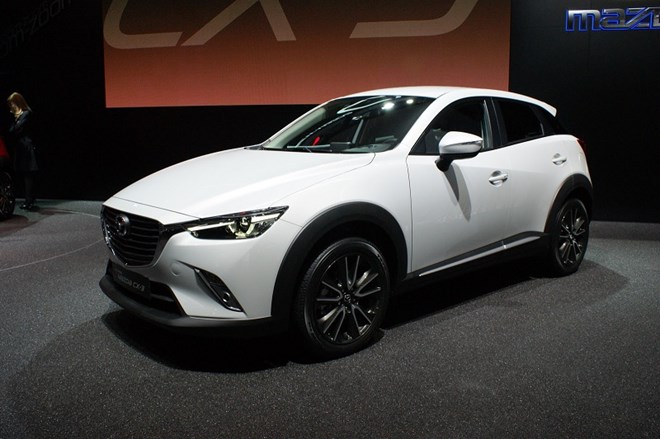 gia-ban-xe-mazda-cx3-2016-8.jpg