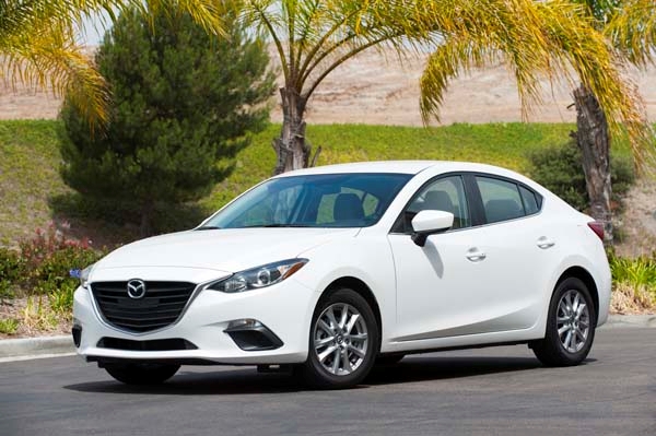 gia-xe-mazda3-2016-6.jpg