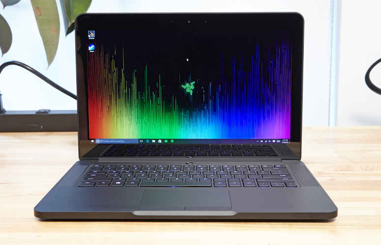 2-razer-blade.jpg