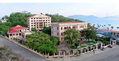 dai-hoc-nha-trang(1).jpg