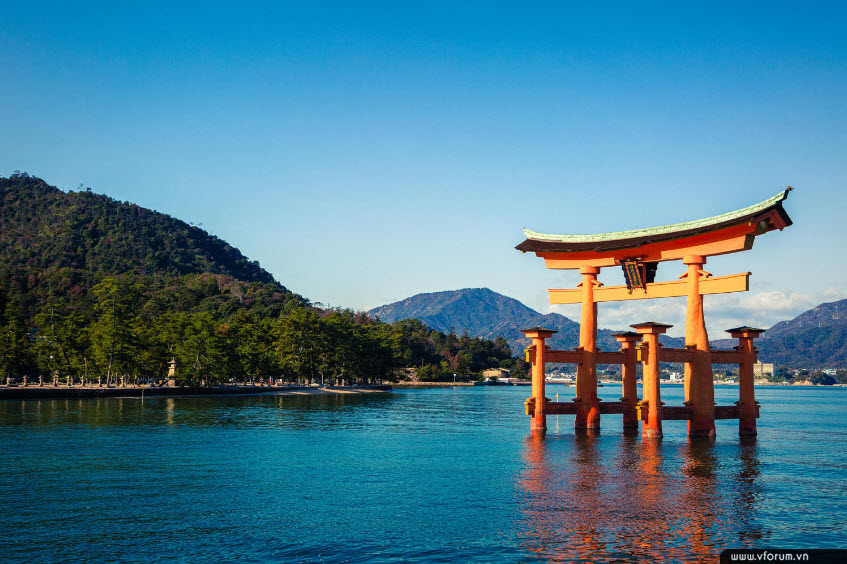 hinh-anh-dep-ve-nuoc-nhat-itsukushima-13.jpg