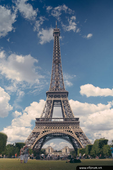 Campus France Vietnam  Tháp Eiffel  Niềm tự hào của người Pháp  Hơn một  trăm năm nay hình ảnh nước Pháp và Thủ đô Paris gắn liền với tháp Eiffel