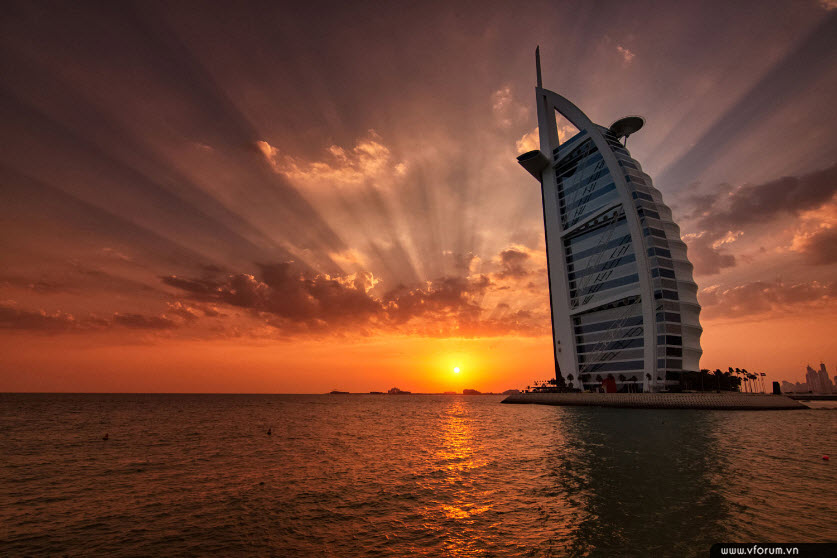 nhung-khach-san-dep-nhat-dubai-burj-al-arab-7.jpg