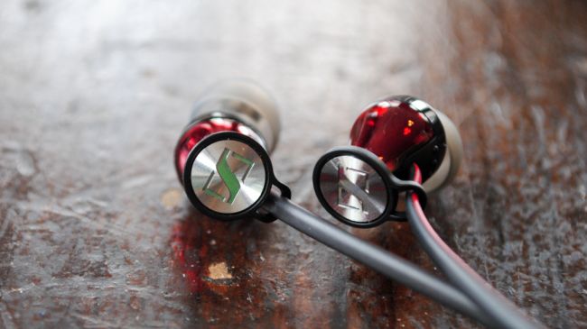 1.-sennheiser-momentum-in-ear.jpg