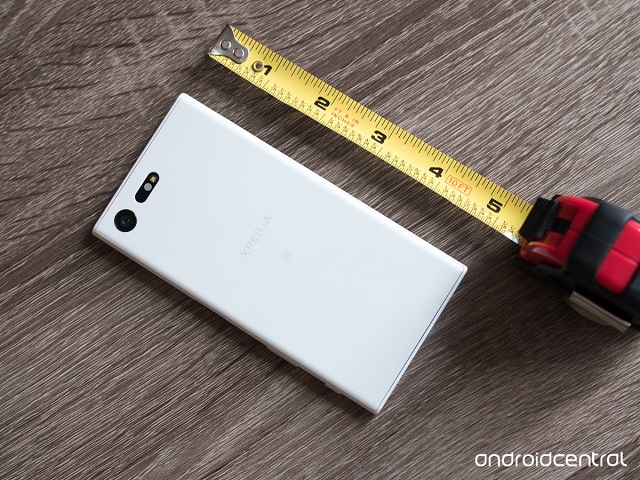 2-xperia-x-compact.jpg