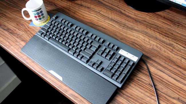 2.-topre-realforce-104ubs-silent-variable.jpg