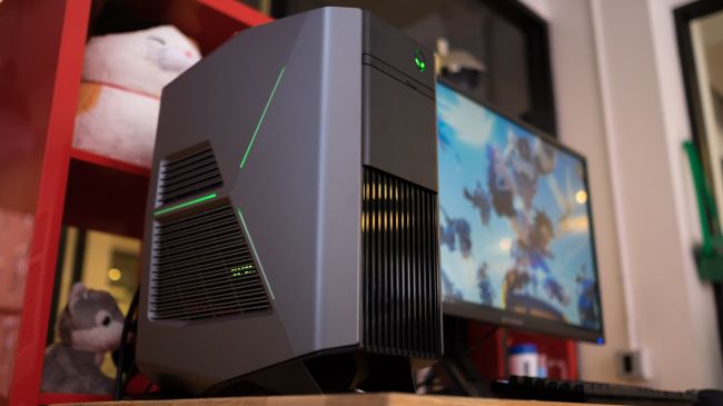 5-alienware-aurora-r5.jpg