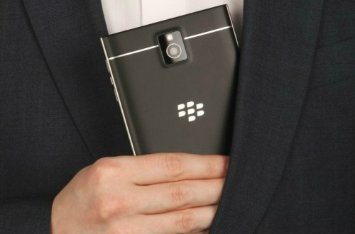 blackberry-passport-03.jpg