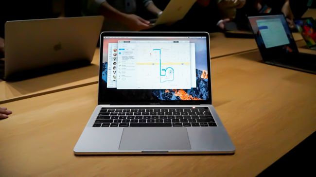 2.-13-inch-macbook-pro-with-retina-display.jpg