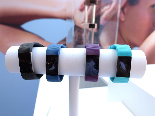 43-fitbit-charge-2.jpg