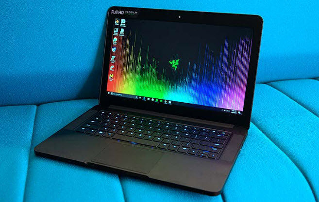 laptop-razer-blade(4).jpg