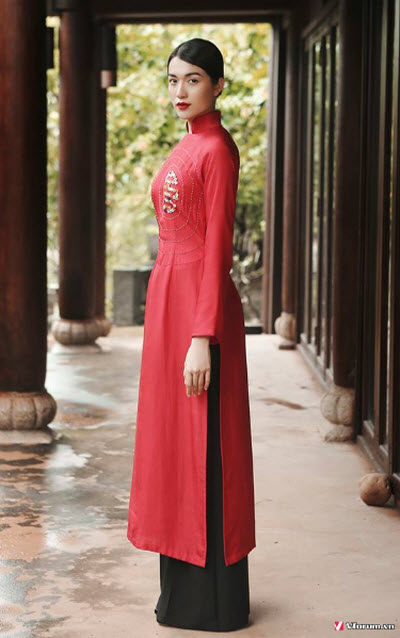 nhung-mau-ao-dai-co-dau-dep-nhat-cho-ngay-cuoi-27.jpg