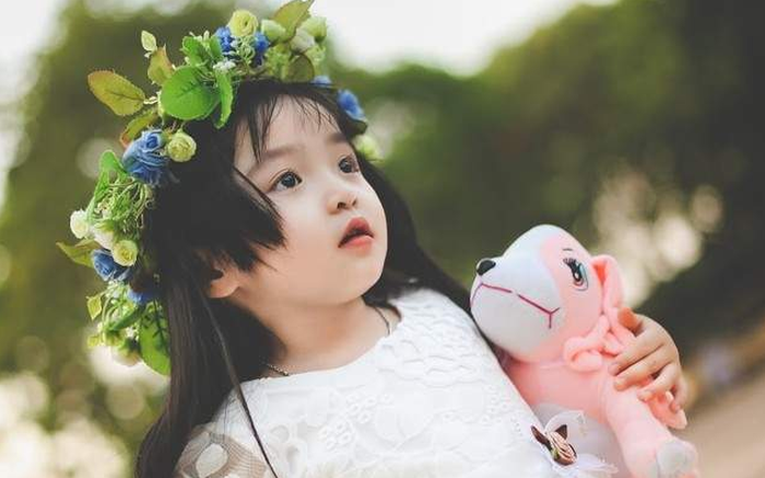 top-nhung-hinh-em-be-de-thuong-cute-nhat-anh-baby-girl-va-boy-28.png