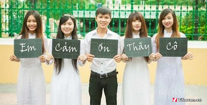 tong-hop-top-nhung-bai-tho-7-chu-ve-thay-co-hay-y-nghia-nhat-4.png