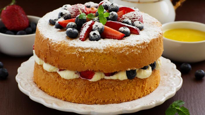 victoria-sponge.jpg