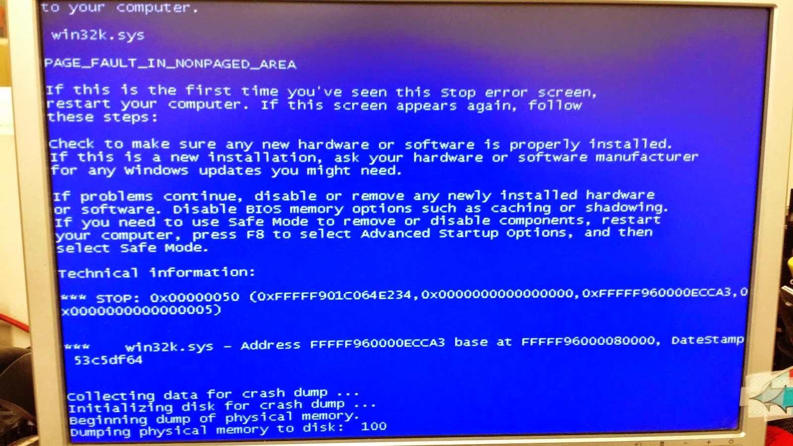 Синий экран whea. BSOD win32k.sys. Синий экран Page Fault in NONPAGED area Windows 10. Синий экран на ноутбуке. Синий экран смерти вирус причина.